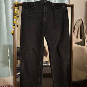 Zara Baggy Fit Jeans 
Size 31
Used in good condition 
#zara #baggyfitjeans #jean